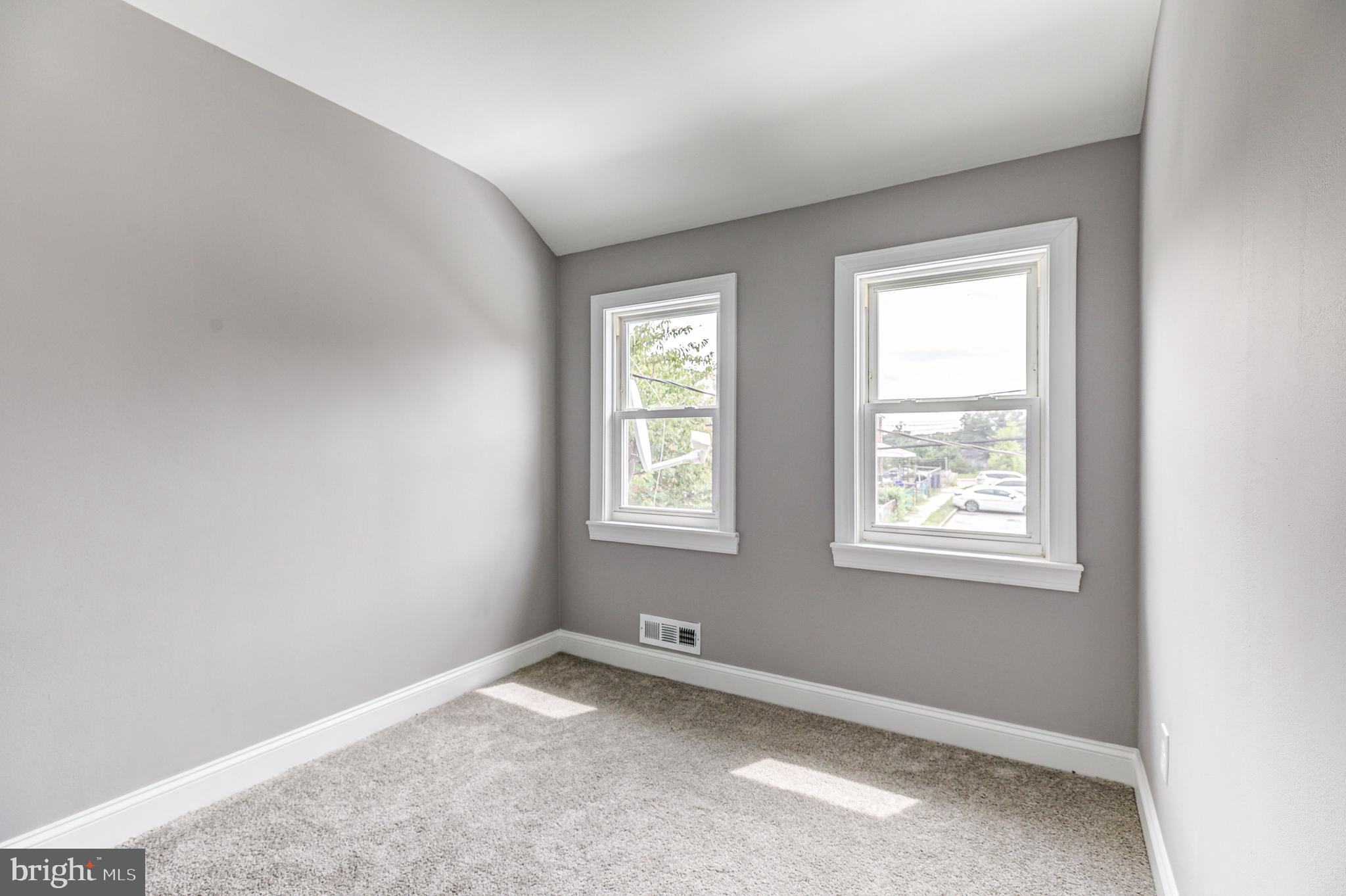 1043 Cameron Road Baltimore, MD 21212 - Photo 8 of 18