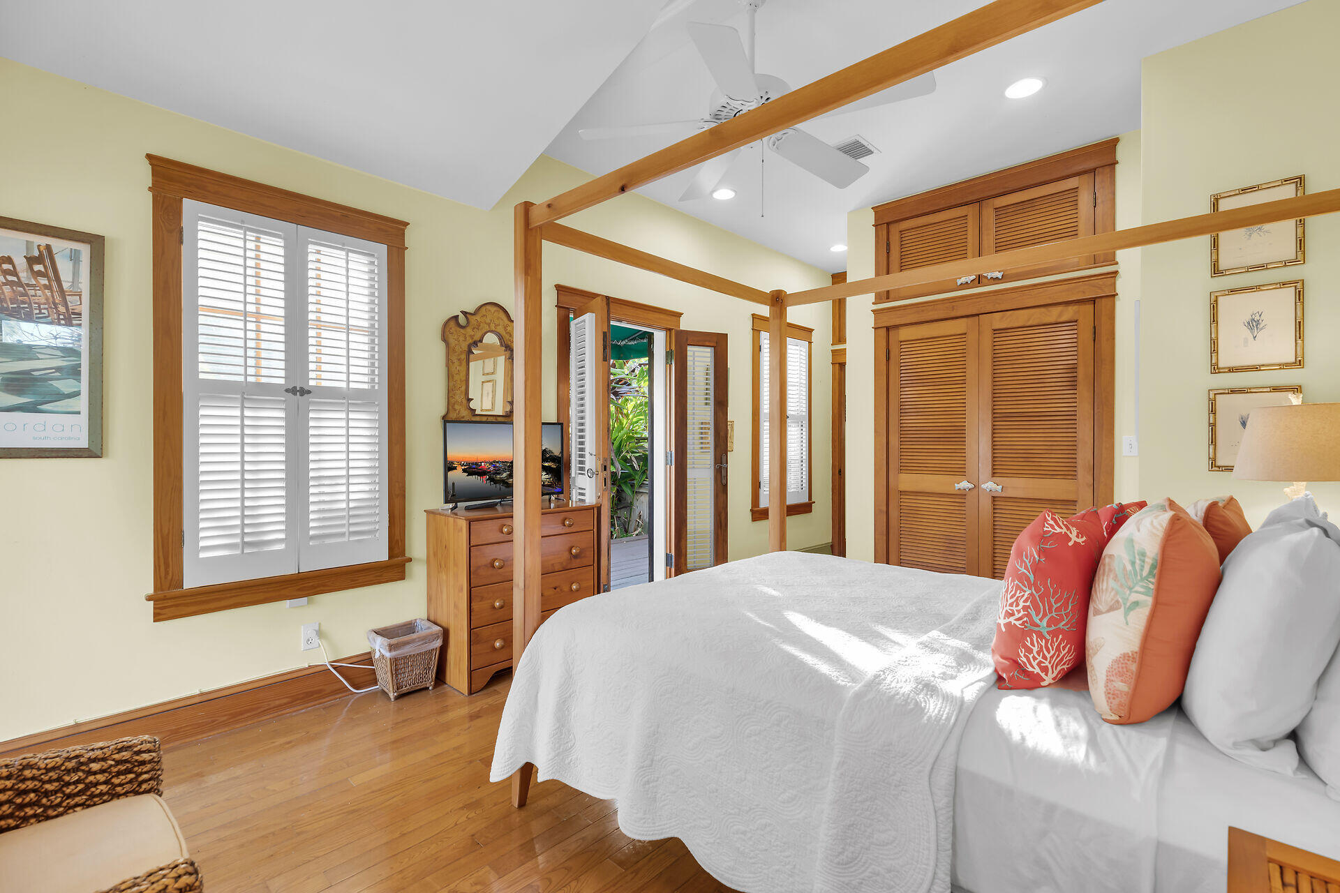 1320 Eliza Street Key West, FL 33040 - Photo 25 of 49 virtual-tour-355381-mls-high-res-image-9