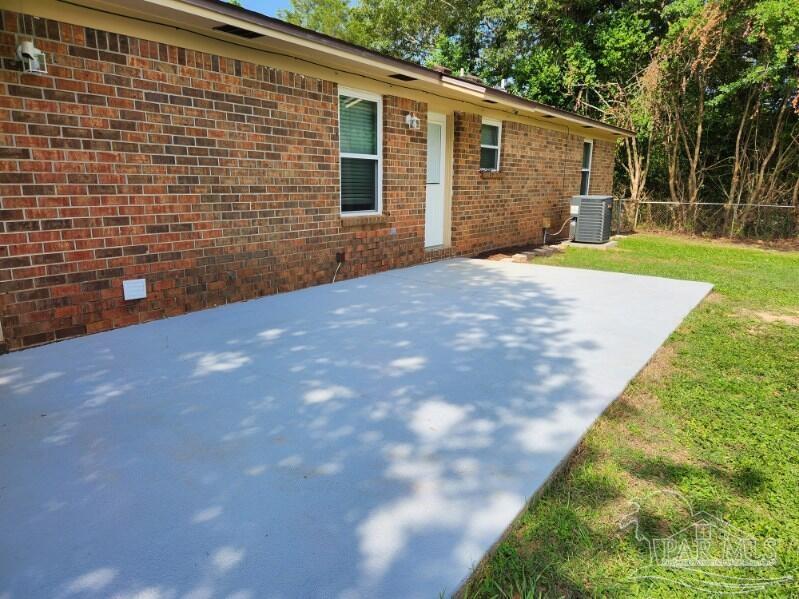 7511 Frank Reeder Road Pensacola, FL 32526 - Photo 14 of 17 Gallery Image 14