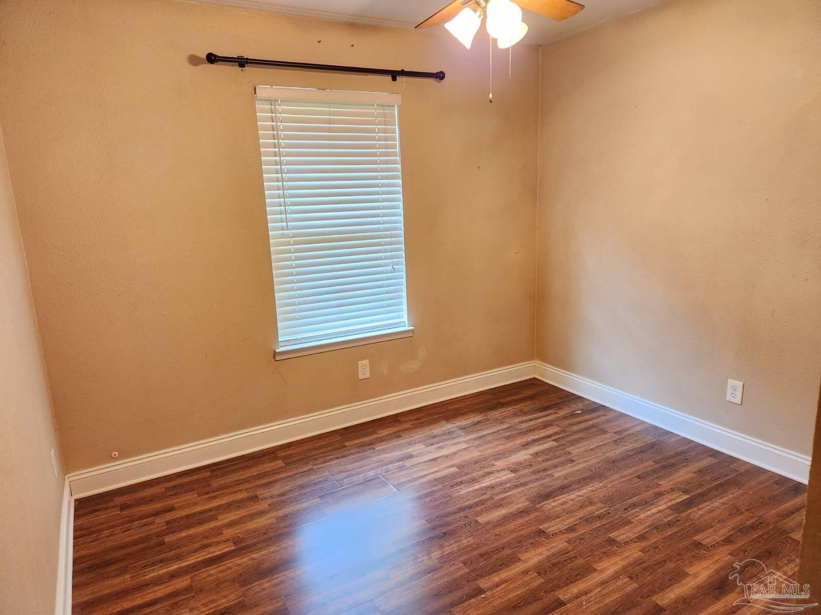 7511 Frank Reeder Road Pensacola, FL 32526 - Photo 10 of 17 Gallery Image 10