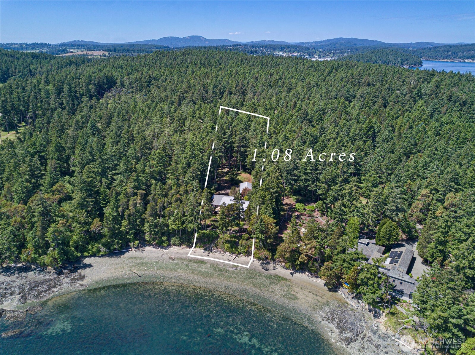 214 Pinedrona Lane Friday Harbor, WA 98250 - Photo 4 of 35
