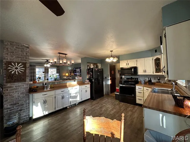 $369,000 | 1867 Hecker Road, Owensville, MO 65066