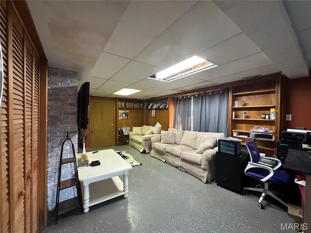 $369,000 | 1867 Hecker Road, Owensville, MO 65066