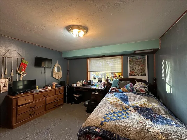 $369,000 | 1867 Hecker Road, Owensville, MO 65066