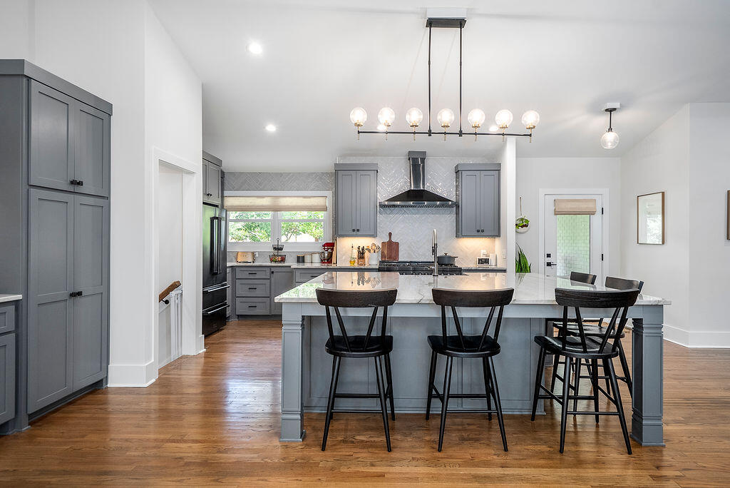 510 York Street Southeast Aiken, SC 29801 - Photo 12 of 69 ©MeghannPadgett_510YorkStSE-24