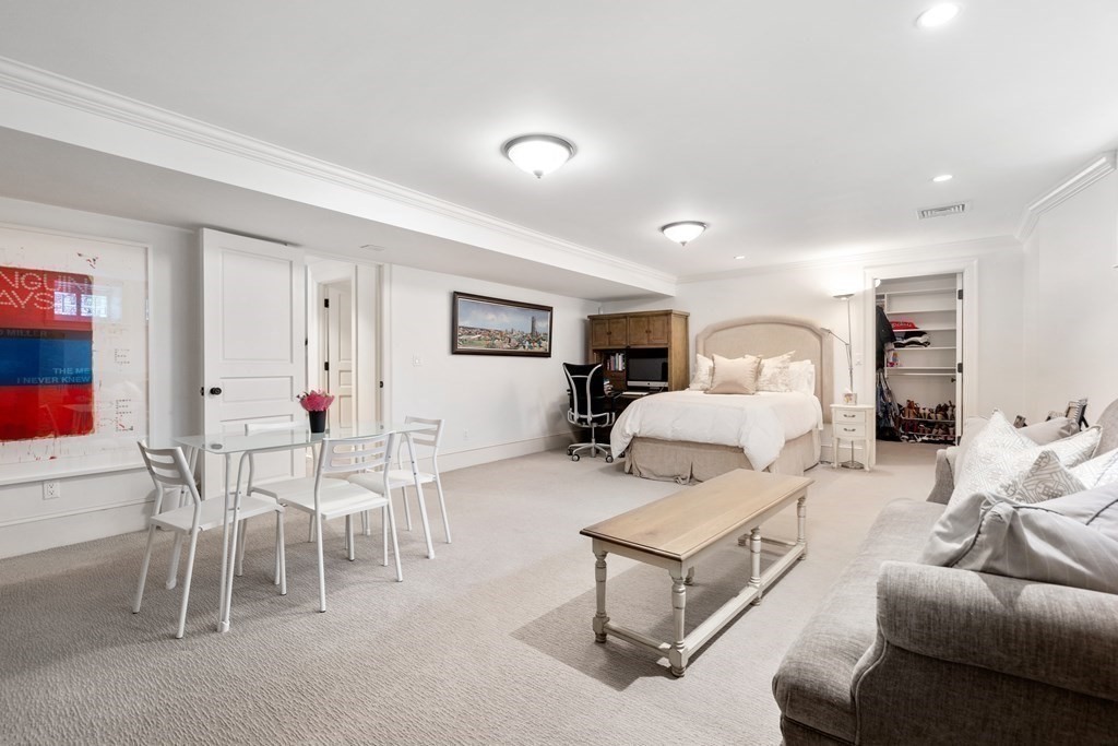 173 Laurel Road Brookline, MA 02467 - Photo 16 of 22