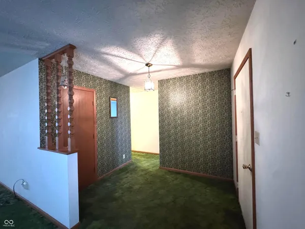 $249,900 | 970 North Street, Mays, IN 46155