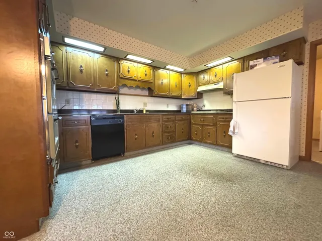 $249,900 | 970 North Street, Mays, IN 46155