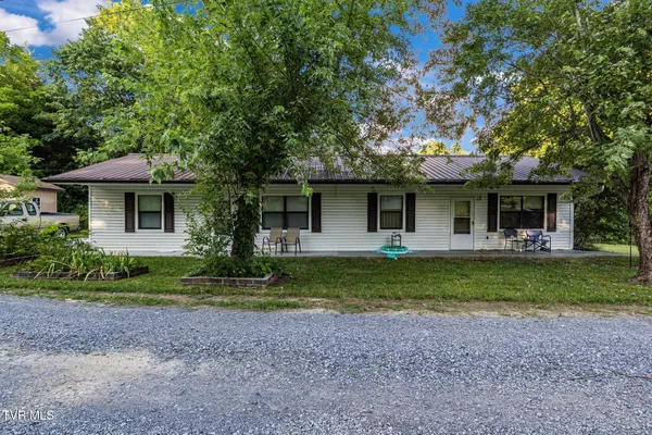$999,000 | 116 Hazel Drive, Sevierville, TN 37862