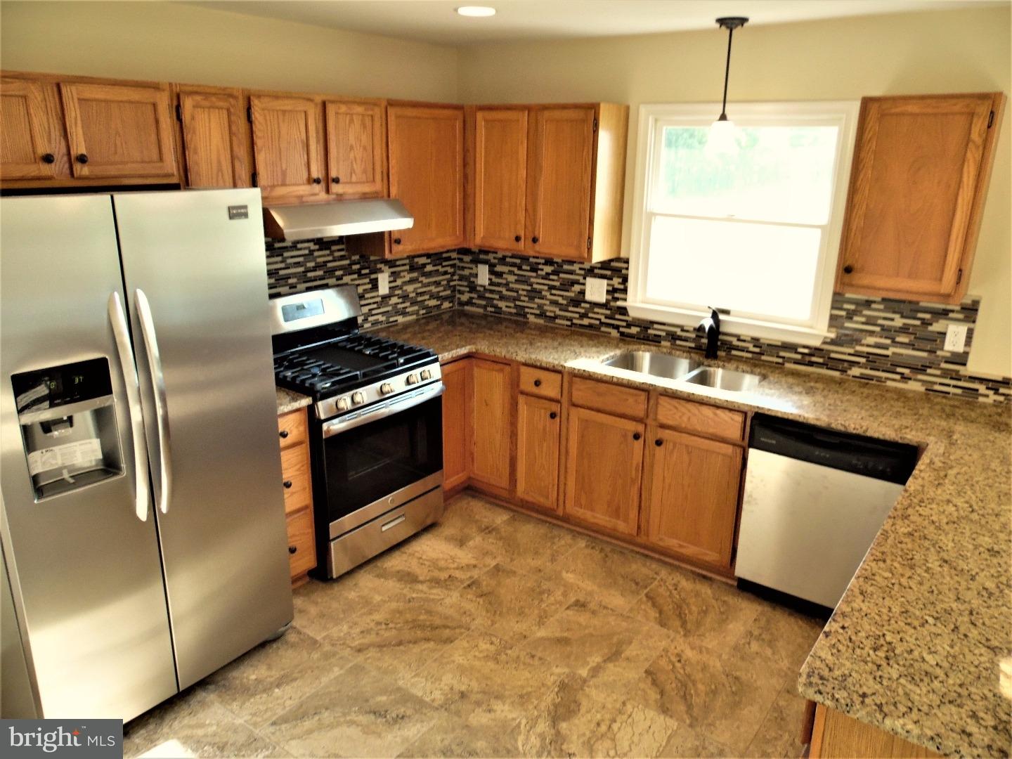 416 Lion Hope Road Clayton, DE 19938 - Photo 3 of 18 Gallery Image 3