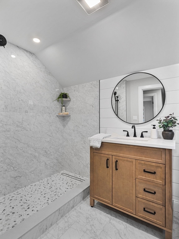 13 Dustin Street Saugus, MA 01906 - Photo 22 of 36 Gallery Image 22