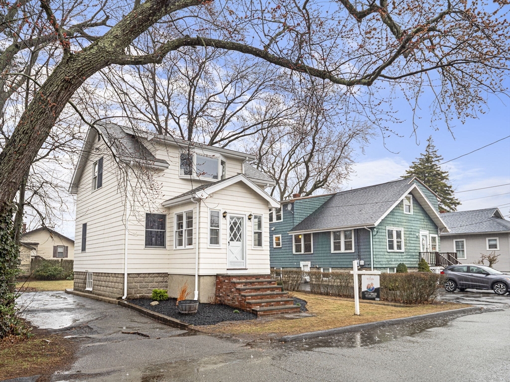 13 Dustin Street Saugus, MA 01906 - Photo 33 of 36 Gallery Image 33