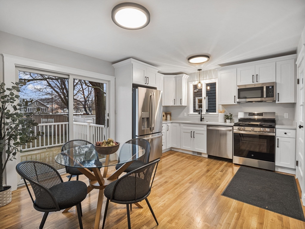 13 Dustin Street Saugus, MA 01906 - Photo 7 of 36 Gallery Image 7