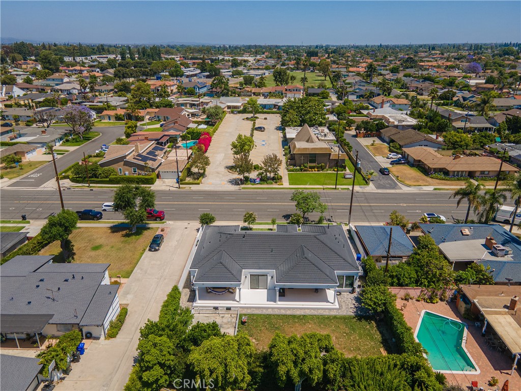 9509 Downey Avenue Downey, CA 90240 - Photo 3 of 42