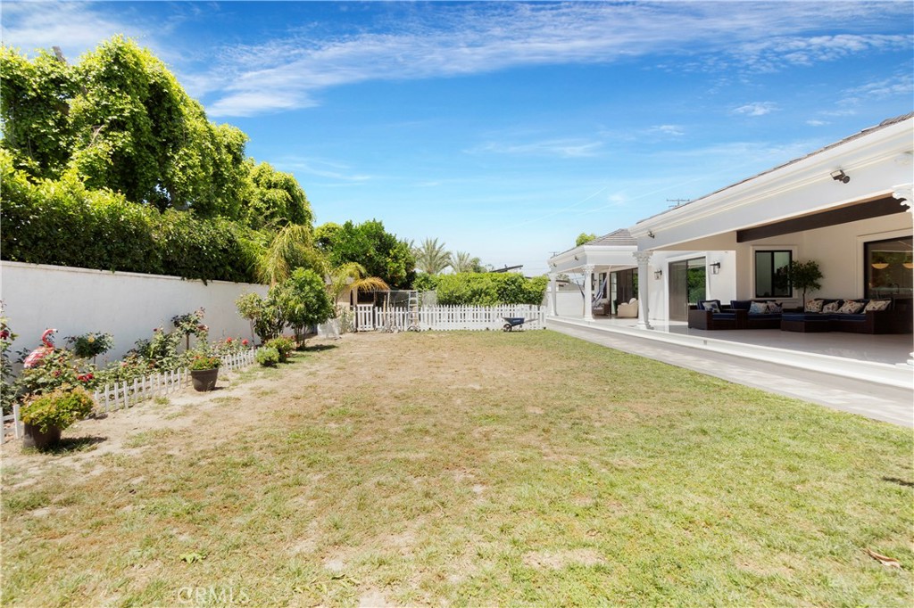 9509 Downey Avenue Downey, CA 90240 - Photo 41 of 42