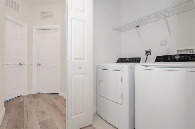 $3,400 | 152 Southwest 185th Way, Pembroke Pines, FL 33029