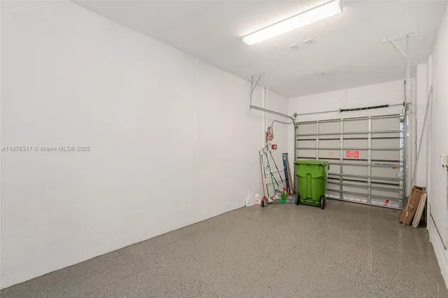 $3,400 | 152 Southwest 185th Way, Pembroke Pines, FL 33029