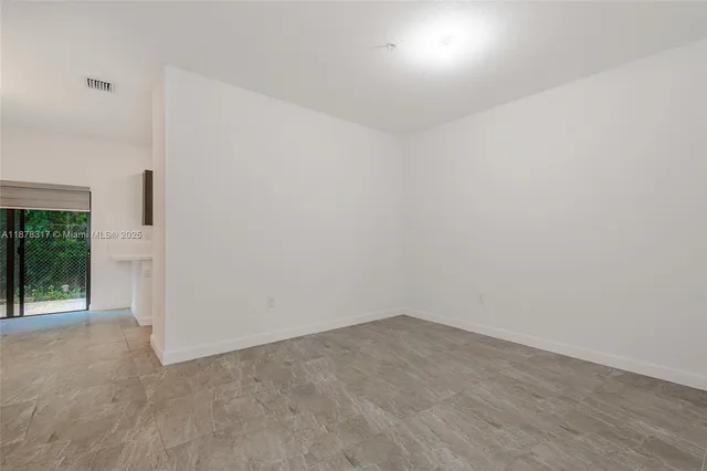 $3,400 | 152 Southwest 185th Way, Pembroke Pines, FL 33029