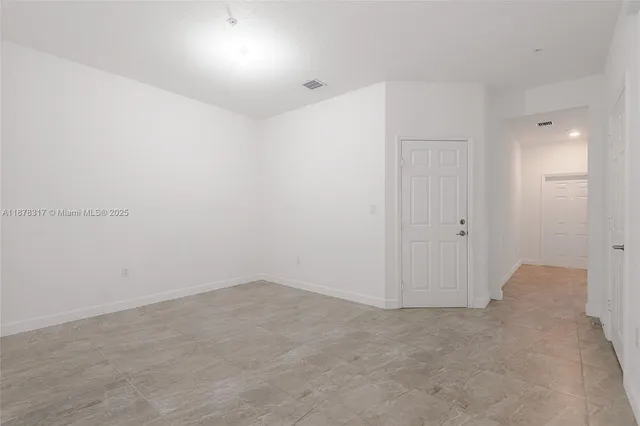 $3,400 | 152 Southwest 185th Way, Pembroke Pines, FL 33029