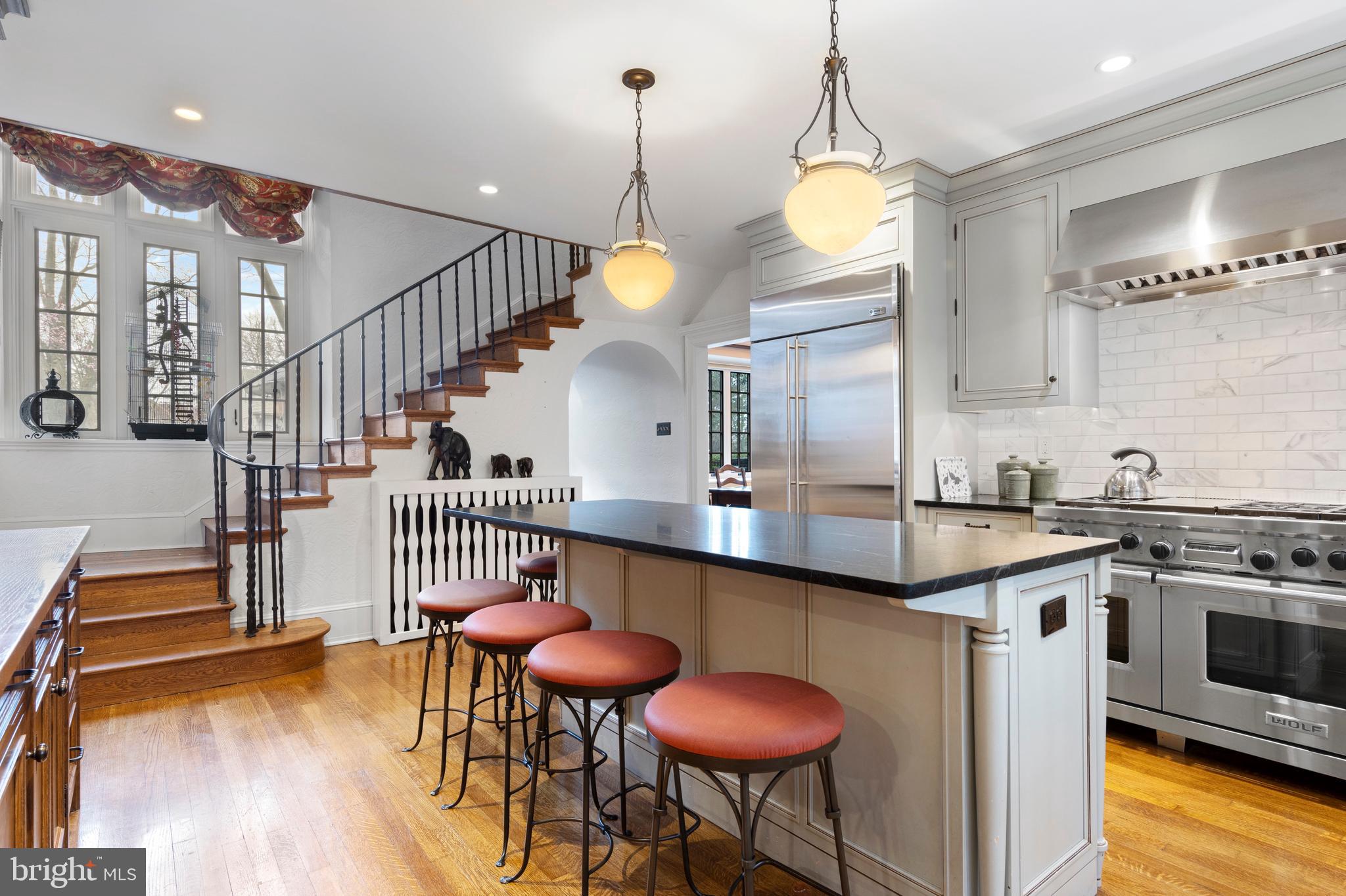 5 Guernsey Road Swarthmore, PA 19081 - Photo 4 of 47 Gorgeous Gourmet Kitchen