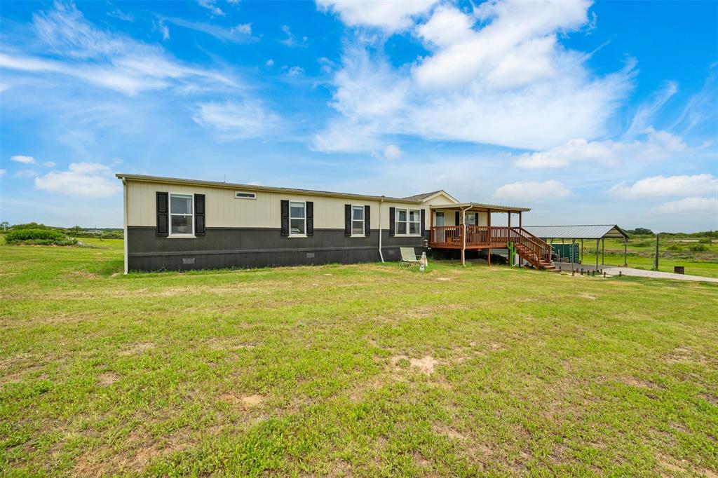 141 Kid Road Boyd, TX 76023 - Photo 2 of 40