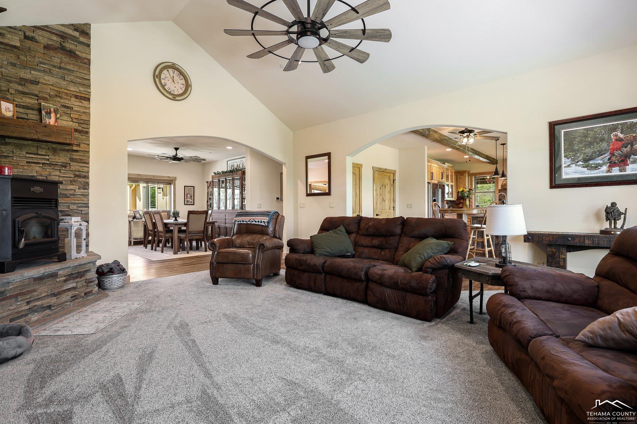 22568 Rio Robles Drive Red Bluff, CA 96080 - Photo 4 of 33 Gallery Image 4
