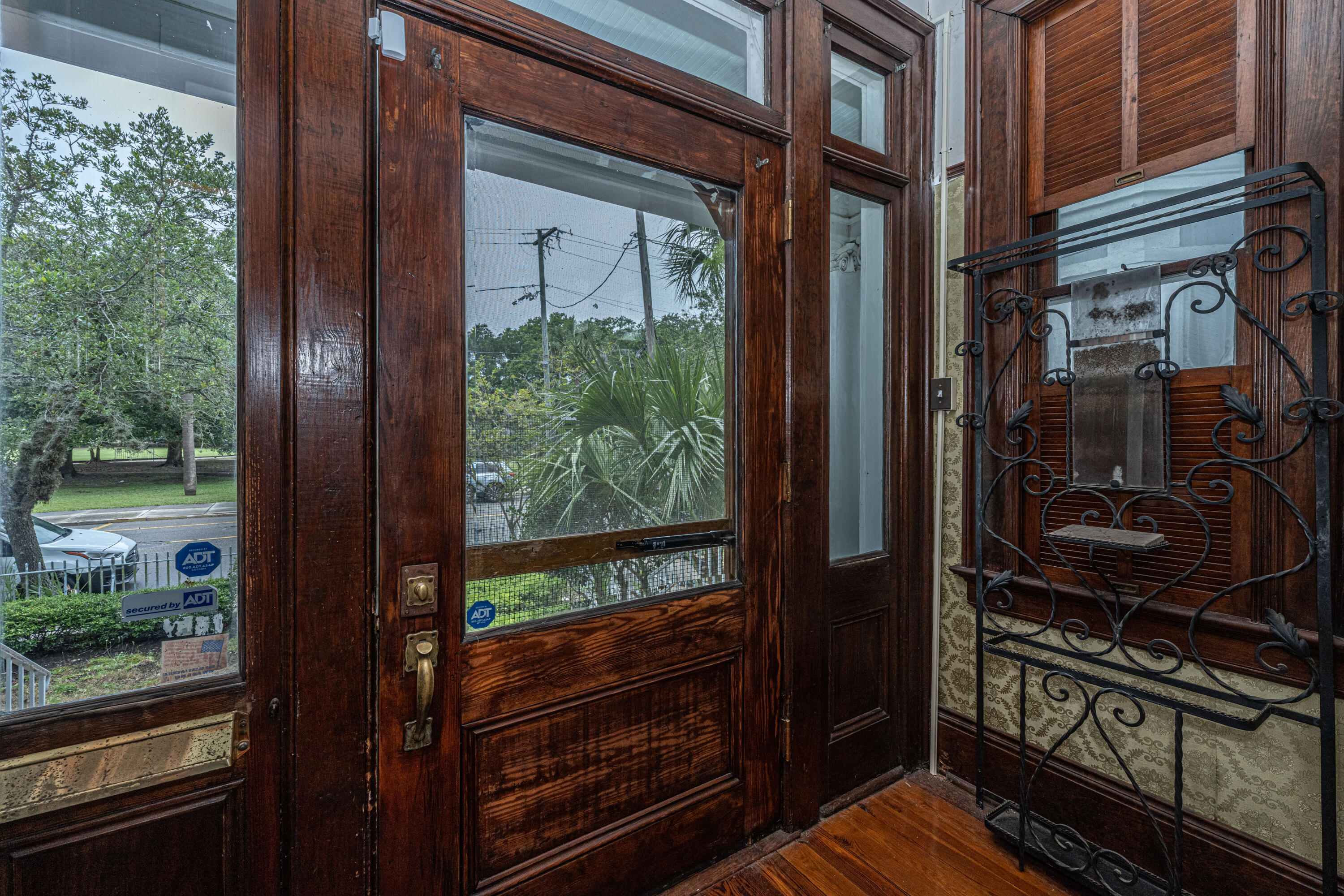 124 Rutledge Avenue Charleston, SC 29401 - Photo 32 of 45 124RutledgeAve37