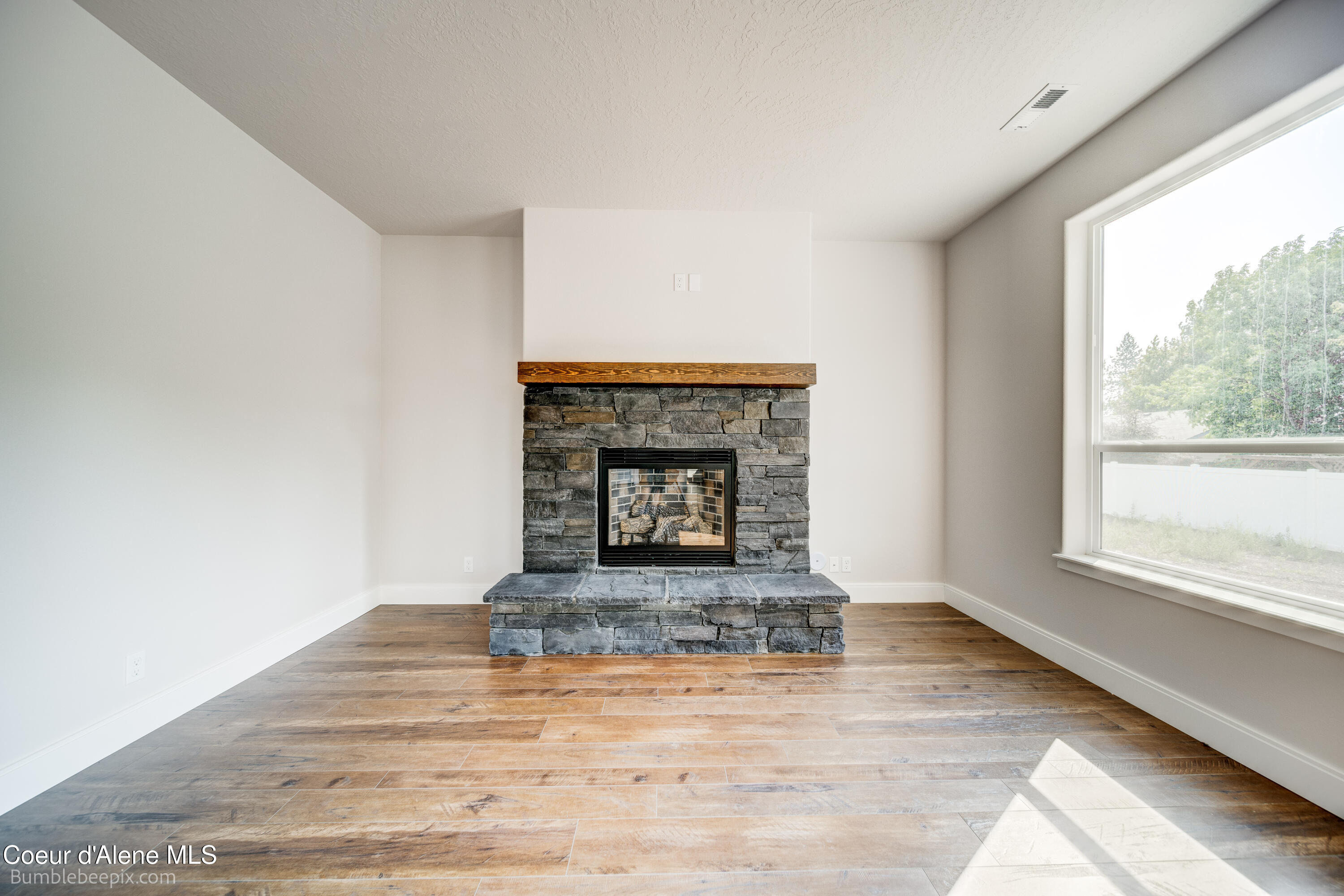 8986 Bedwell Street Rathdrum, ID 83858 - Photo 8 of 33 File Photo