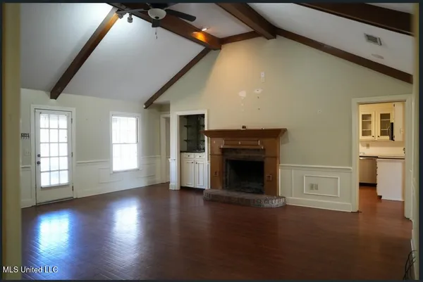 $249,500 | 1432 Tracewood Drive, Jackson, MS 39211