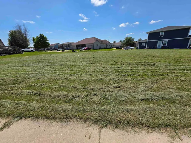 $90,000 | 218 South City Station Drive, Sun Prairie, WI 53590