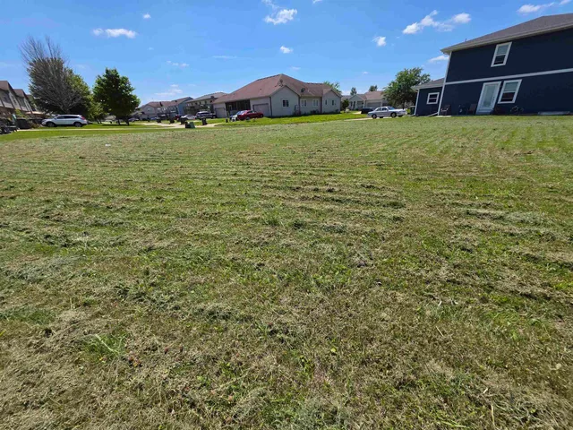 $90,000 | 218 South City Station Drive, Sun Prairie, WI 53590