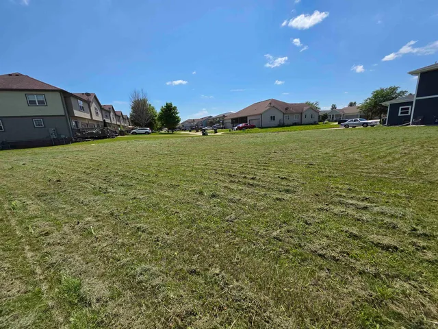 $90,000 | 218 South City Station Drive, Sun Prairie, WI 53590