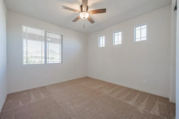 $2,600 | 13715 West Calle De Baca, Peoria, AZ 85383