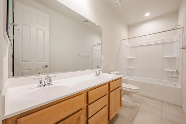 $2,600 | 13715 West Calle De Baca, Peoria, AZ 85383