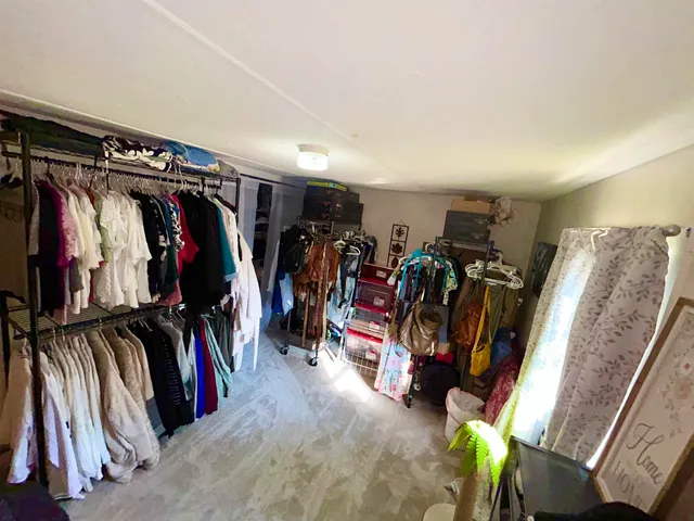 $79,900 | 165 Hemlock Road, St. George, VT 05495