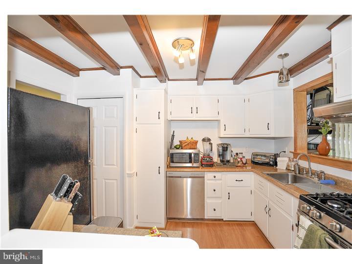 203 Abbott Road Hatboro, PA 19040 - Photo 10 of 20 Kitchen