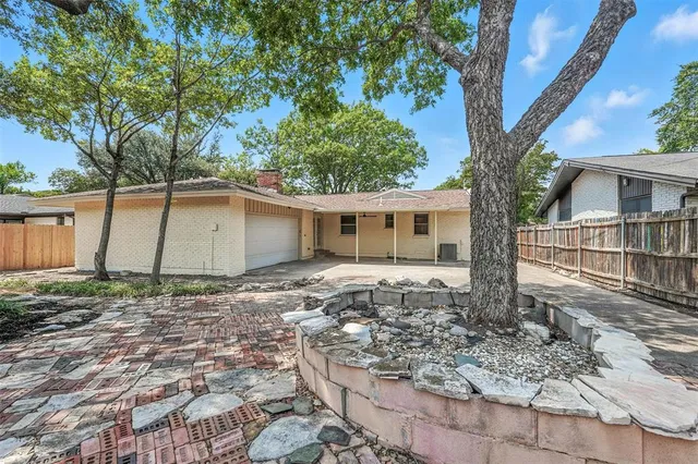 $455,000 | 8570 Sweetwood Drive, Dallas, TX 75228