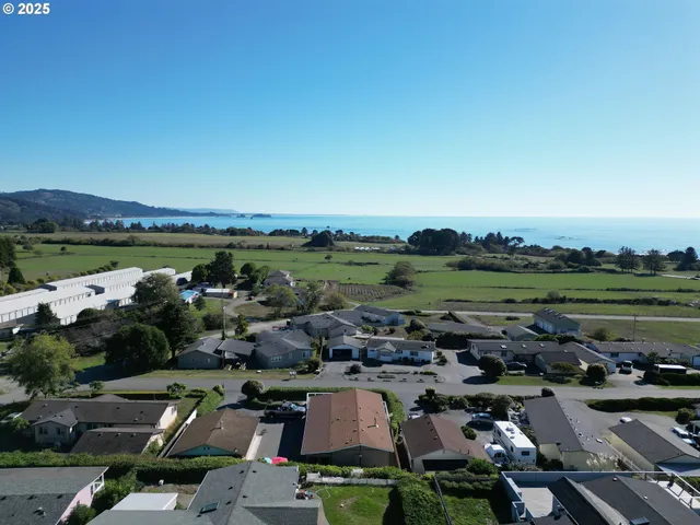 $550,000 | 98609 Camellia Drive, Brookings, OR 97415