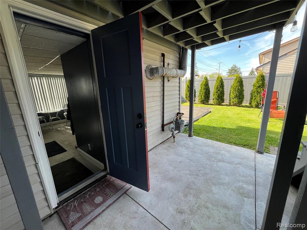 12660 Grafton Road Carleton, MI 48117 - Photo 4 of 97