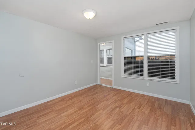 $1,000 | 601 Fairview Avenue, Unit 3, Kingsport, TN 37660