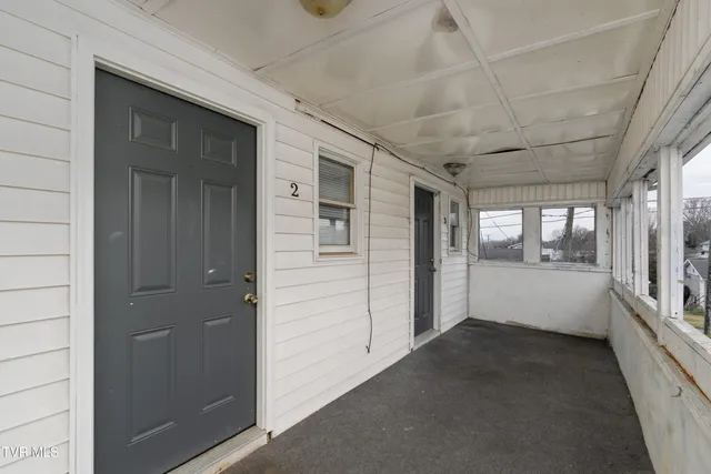 $1,000 | 601 Fairview Avenue, Unit 3, Kingsport, TN 37660