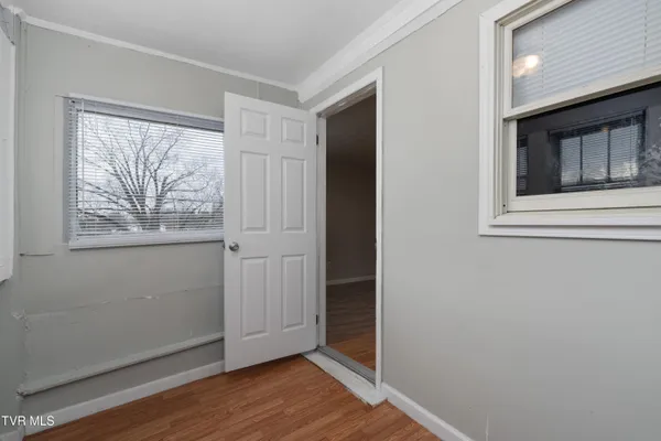 $1,000 | 601 Fairview Avenue, Unit 3, Kingsport, TN 37660