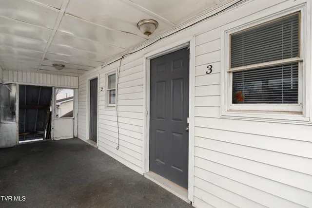 $1,000 | 601 Fairview Avenue, Unit 3, Kingsport, TN 37660