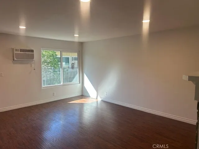 $2,200 | 1031 Linden Avenue, Unit 204, Glendale, CA 91201