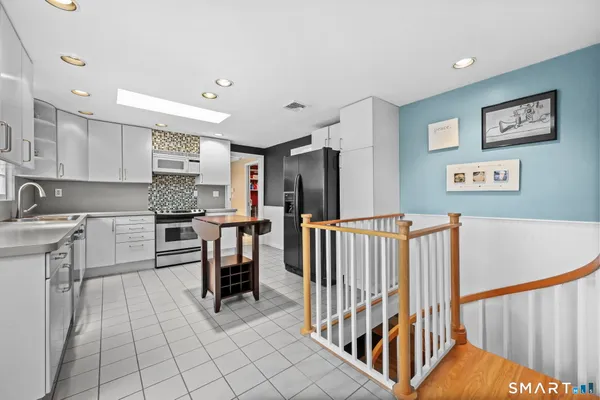 $675,000 | 19 Lyncrest Drive, Norwalk, CT 06851