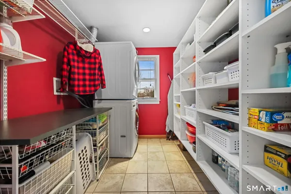 $675,000 | 19 Lyncrest Drive, Norwalk, CT 06851