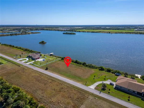 a view of outdoor space and city view