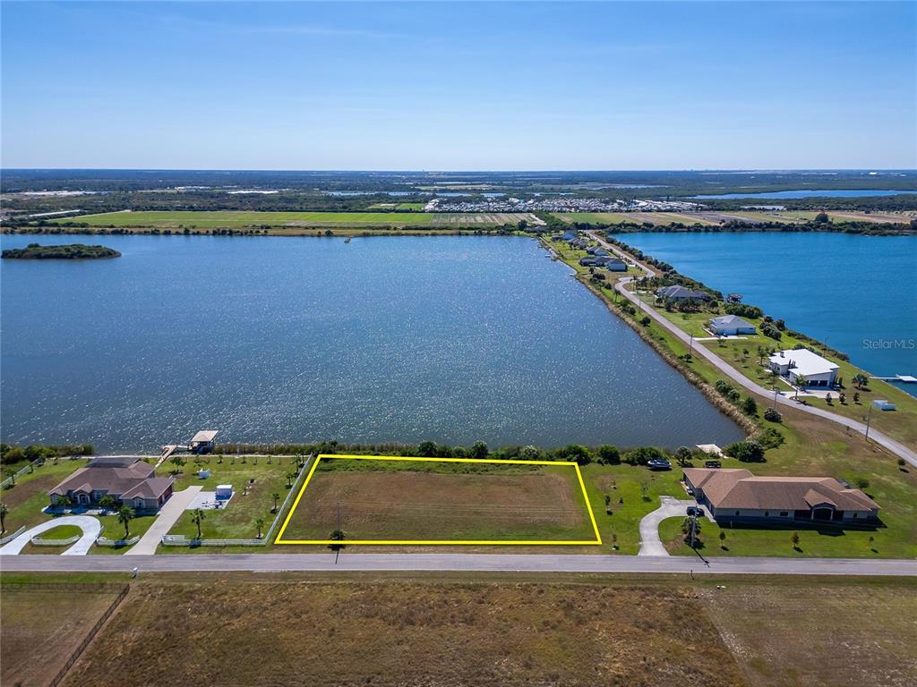 Gulf City Road Ruskin, FL 33570 - Photo 7 of 43 an aerial view of a city