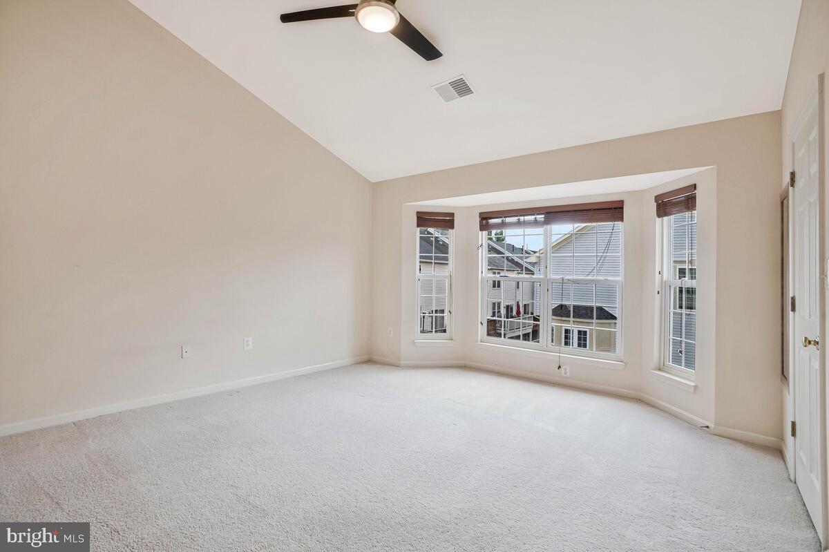 46220 Walpole Terrace Sterling, VA 20165 - Photo 30 of 40