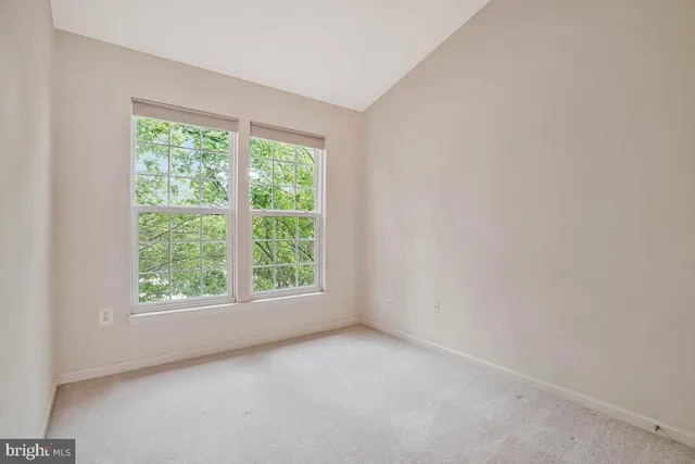 $565,000 | 46220 Walpole Terrace, Sterling, VA 20165